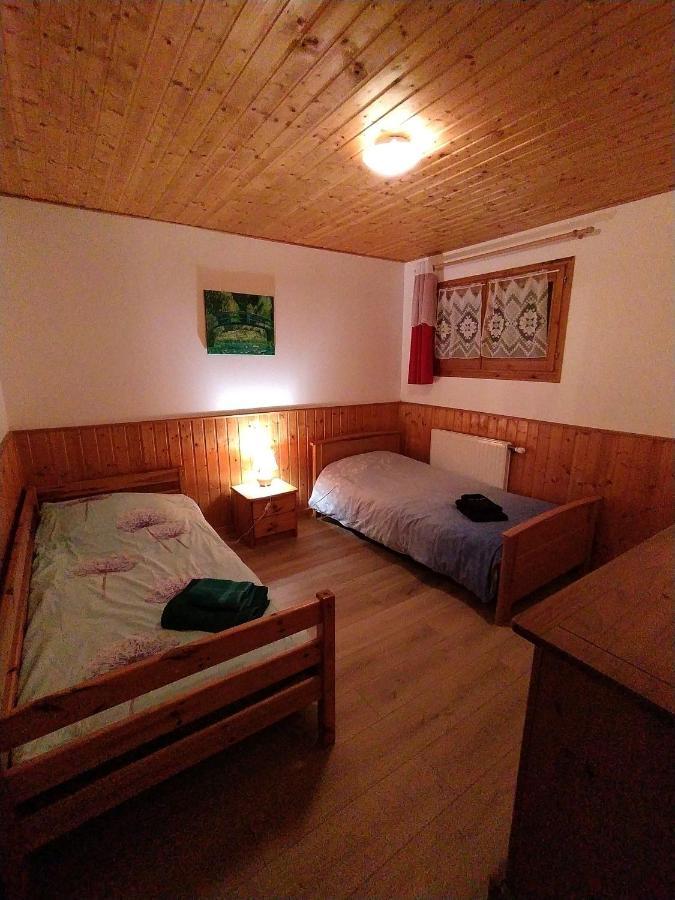 Appartement Daria Premanon Luaran gambar